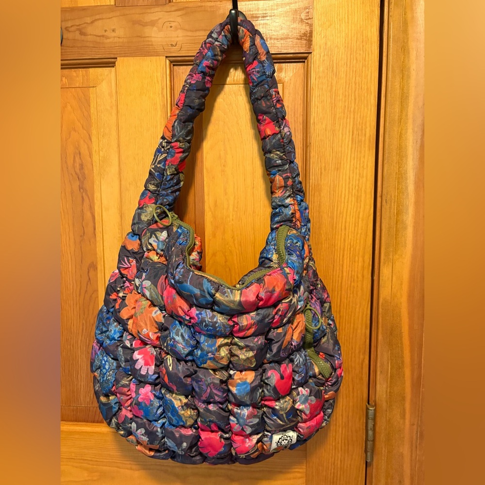 NATURAL LIFE Puffy Fit-It-All Bag